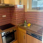 Club218 Apartman *