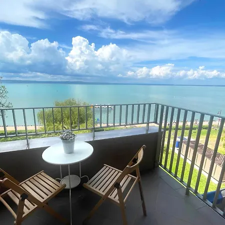 Club218 Apartament