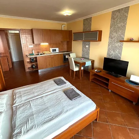 Apartment Club218 Siofok
