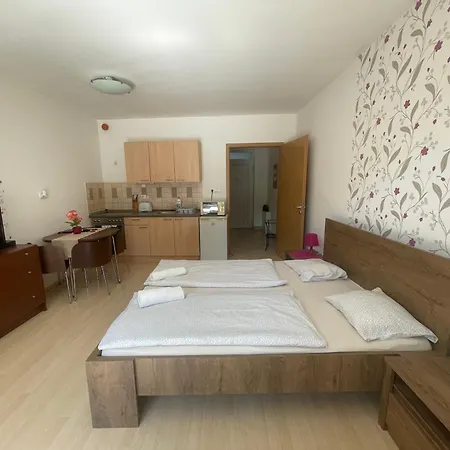 Club218 Apartament *