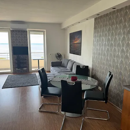Club218 Apartment