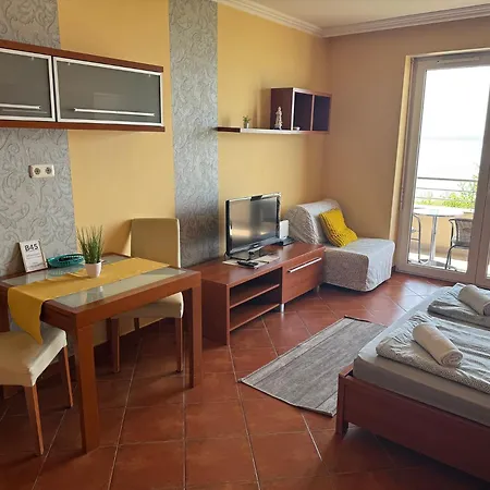 Club218 Apartment *